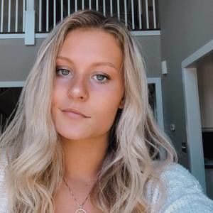 Meet your Posher, Krista